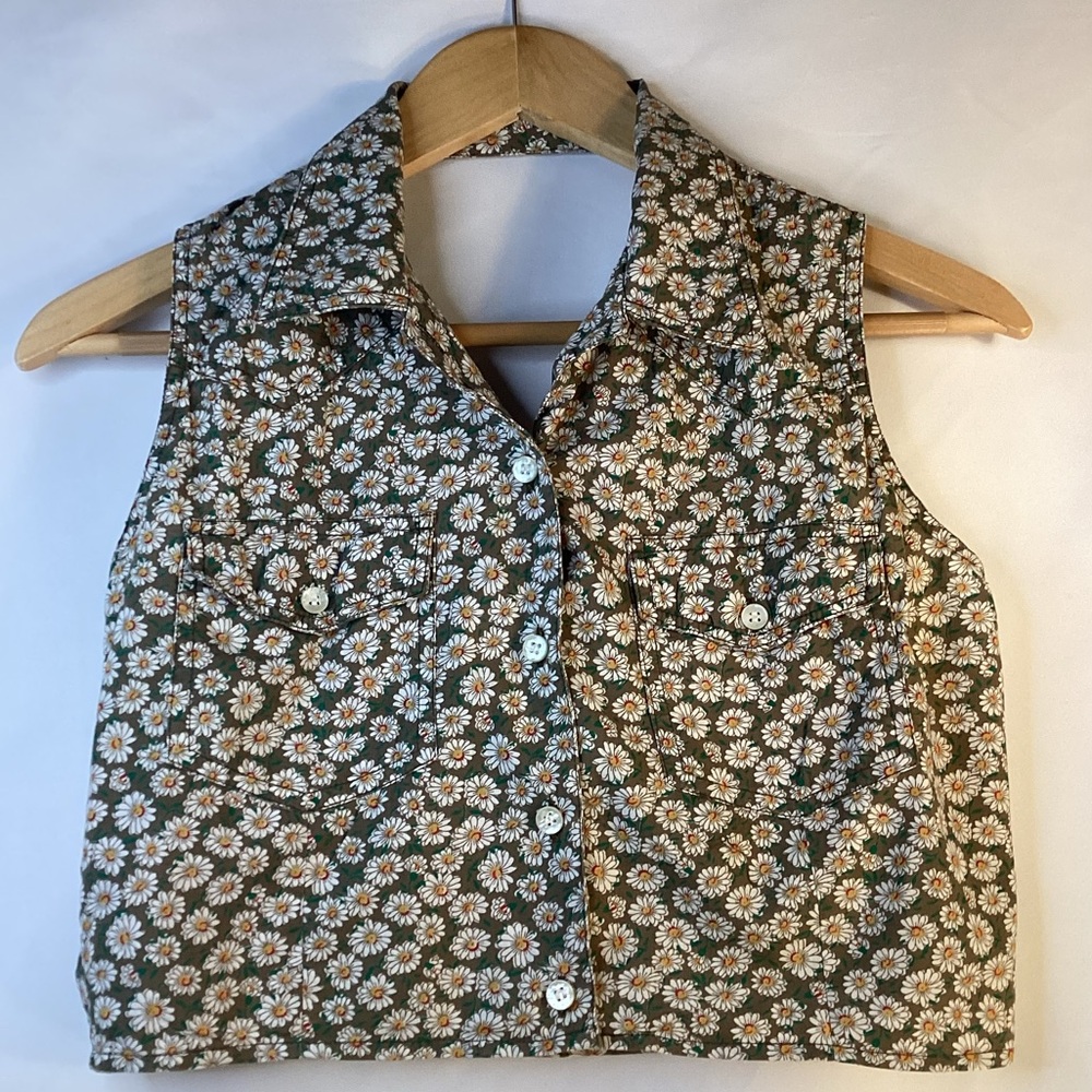 vintage floral Punch sleeveless button up tank